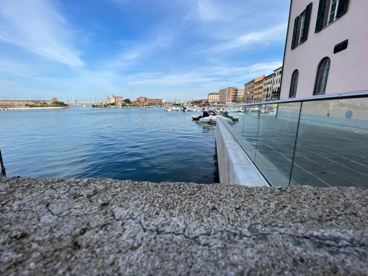Kasia Porta Sul Mare Di Livorno Free Parking Buitenkant foto
